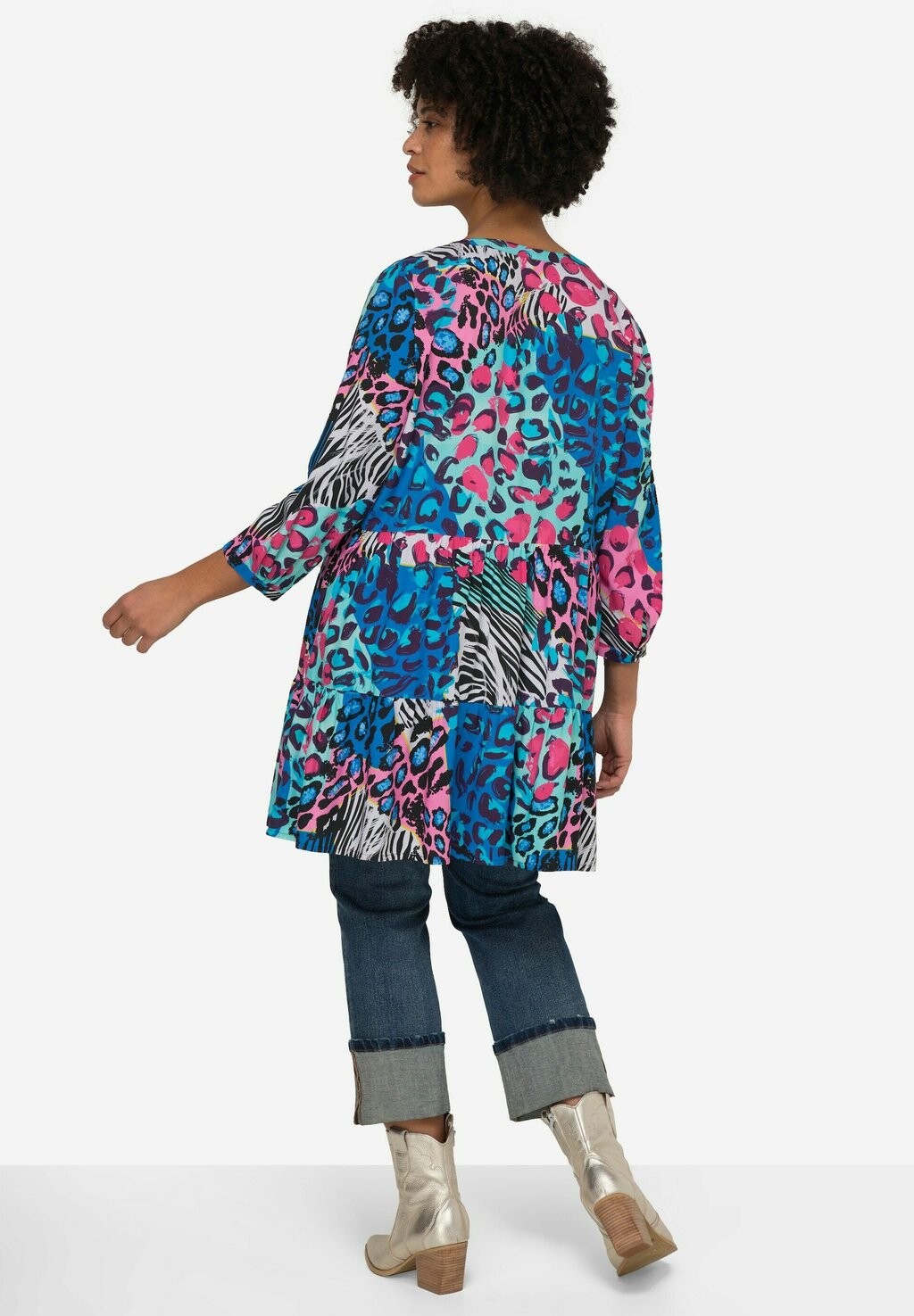 Туника FARBIGES LEOMUSTER AUSSCHNITT 3/4-ÄRMEL Angel of Style, синий
Туника FARBIGES LEOMUSTER AUSSCHNITT 3/4-ÄRMEL Angel of Style, синий