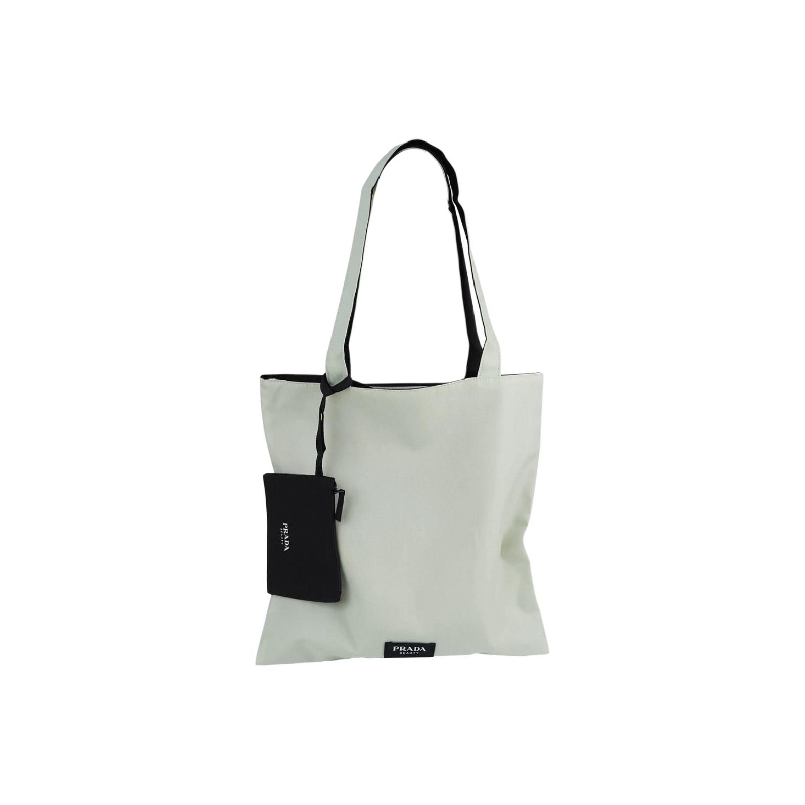 PRADA Зеленый гороховый Large Capacity портативная косметичка для хранения
PRADA Зеленый гороховый Large Capacity портативная косметичка для хранения