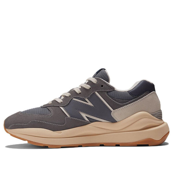 Кроссовки 57 40 New Balance, серый
Кроссовки 57 40 New Balance, серый