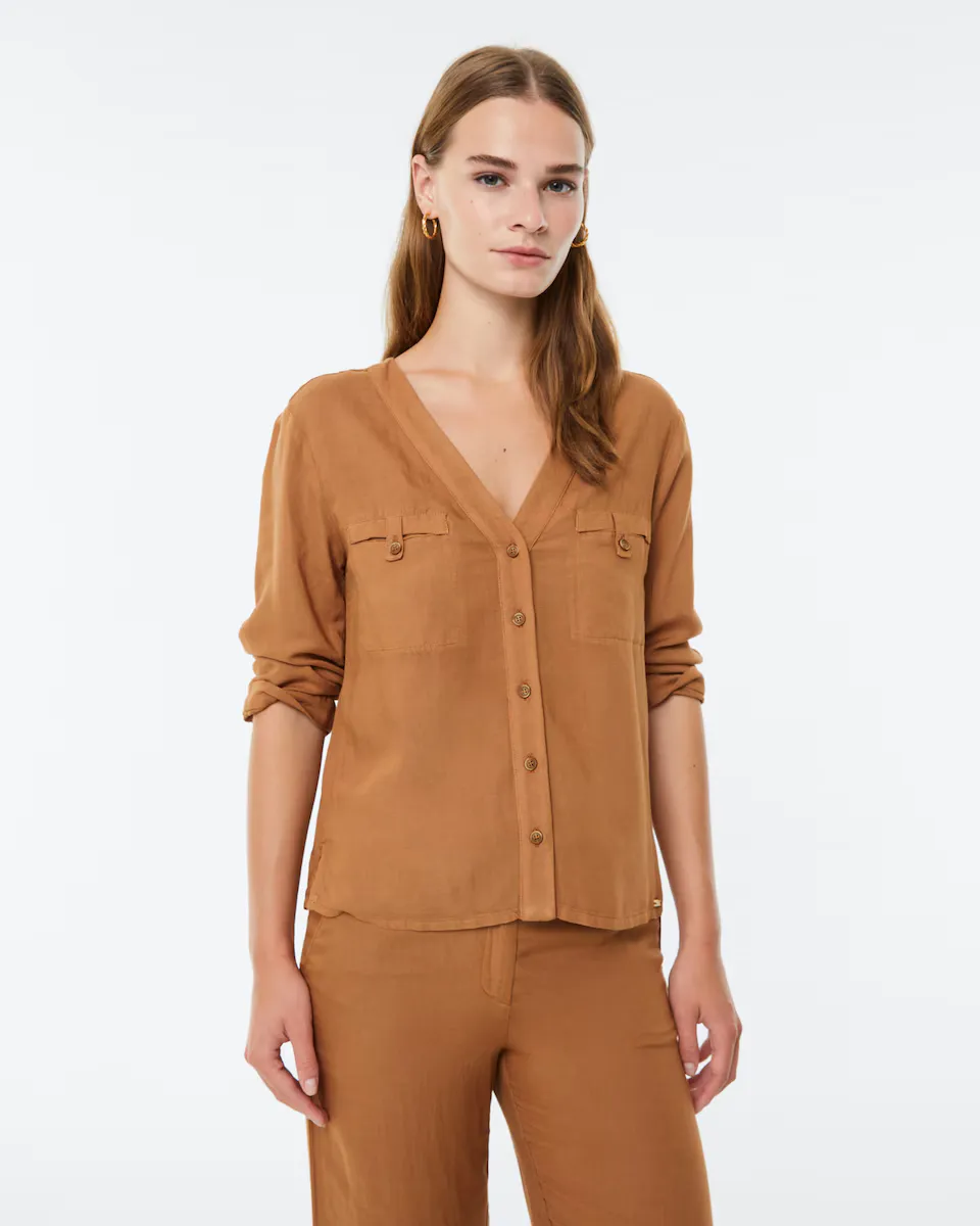 Женская рубашка с французскими рукавами и V-образным вырезом Paz Torras, коричневый
Женская рубашка с французскими рукавами и V-образным вырезом Paz Torras, коричневый