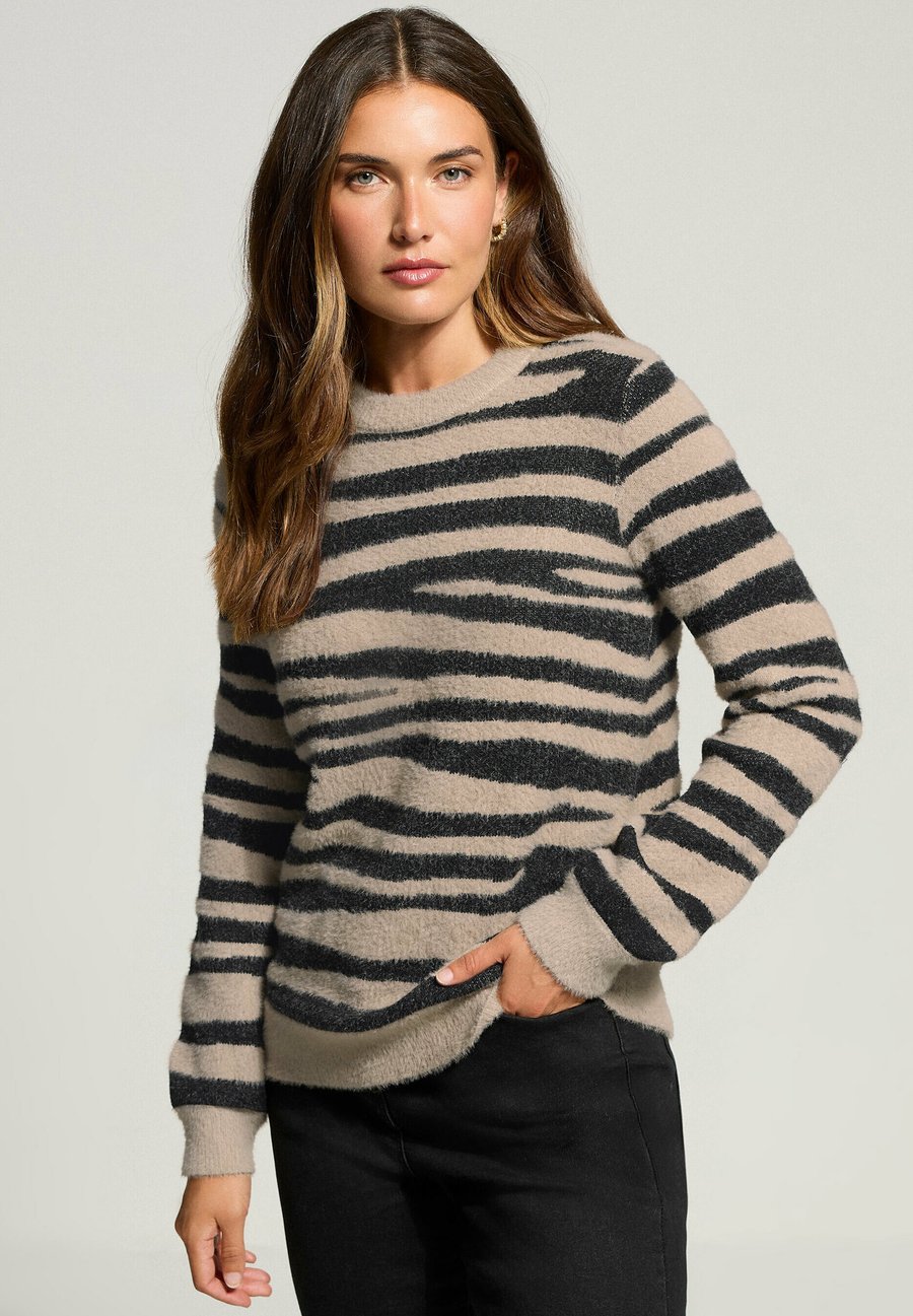 Джемпер Long Tall Sally ZEBRA PRINT, Medium Beige/Beige
Джемпер Long Tall Sally ZEBRA PRINT, Medium Beige/Beige