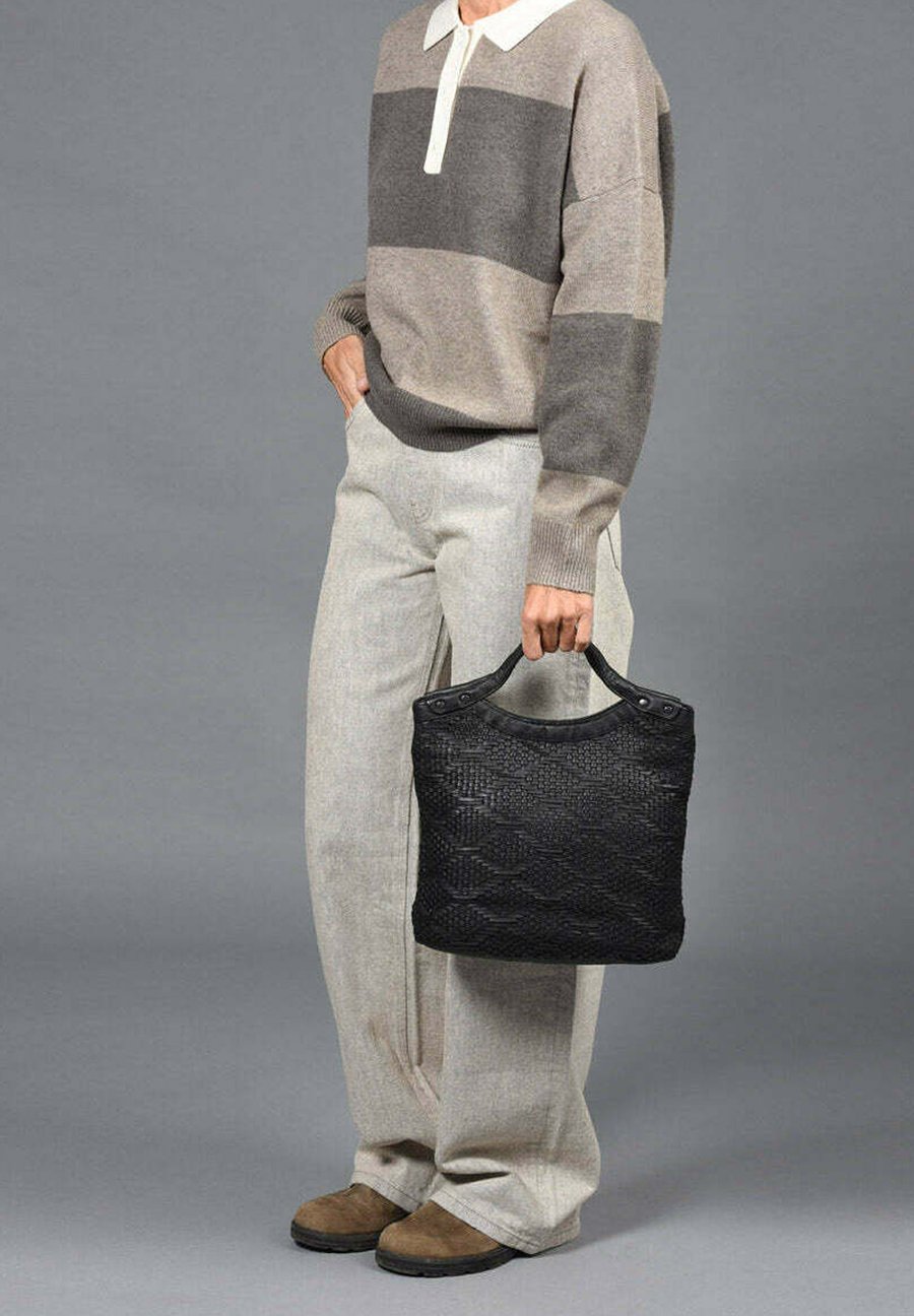 Сумка The Bagging Co Handbag, Black
Сумка The Bagging Co Handbag, Black