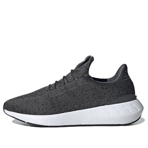 Кроссовки оригинальные swift run 22 Adidas, черный 
Кроссовки оригинальные swift run 22 Adidas, черный