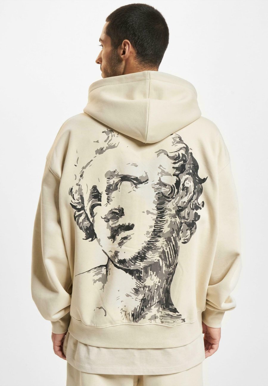 Толстовка DEF Zip-up sweatshirt, Sand White/Sand
Толстовка DEF Zip-up sweatshirt, Sand White/Sand