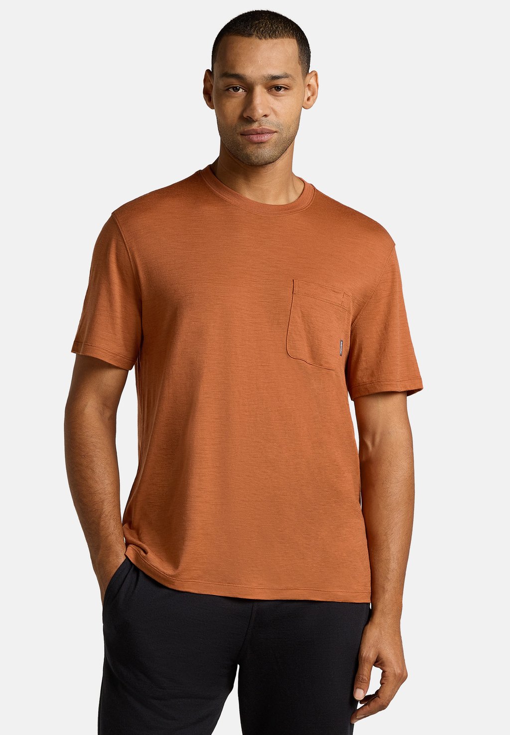 Спортивная футболка POCKE TE icebreaker, оранжевый
Спортивная футболка POCKE TE icebreaker, оранжевый