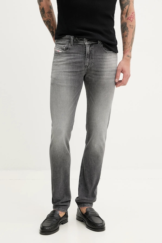 Джинсы 1979 Sleenker L32 Diesel, серый
Джинсы 1979 Sleenker L32 Diesel, серый