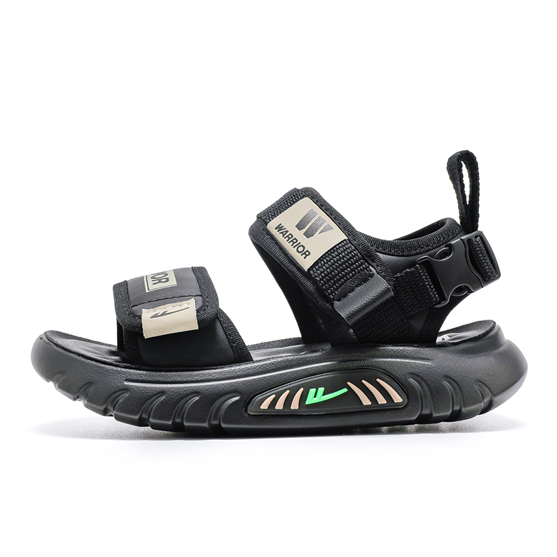 Детские легкие нескользящие сандалии с амортизацией WARRIOR, черный
Детские легкие нескользящие сандалии с амортизацией WARRIOR, черный