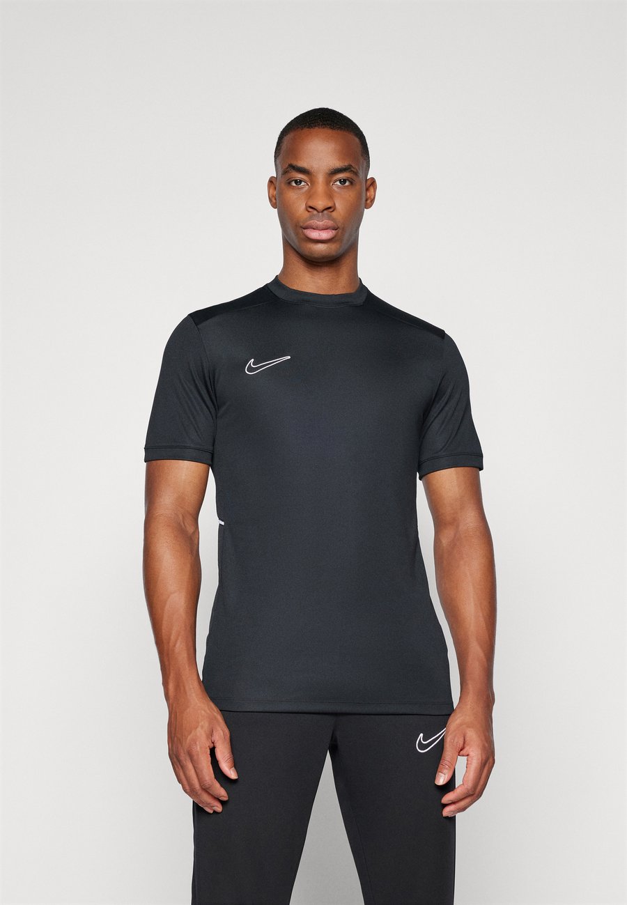 Футболка Nike Performance TOP, Black/White/Black, Белый, Футболка Nike Performance TOP, Black/White/Black
Футболка Nike Performance TOP, Black/White/Black, Белый, Футболка Nike Performance TOP, Black/White/Black