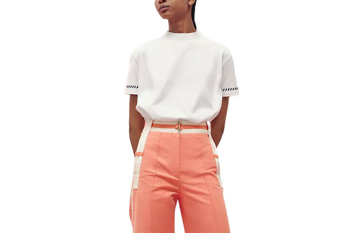 Футболка женская Hermes с узором на рукавах, белый
Футболка женская Hermes с узором на рукавах, белый