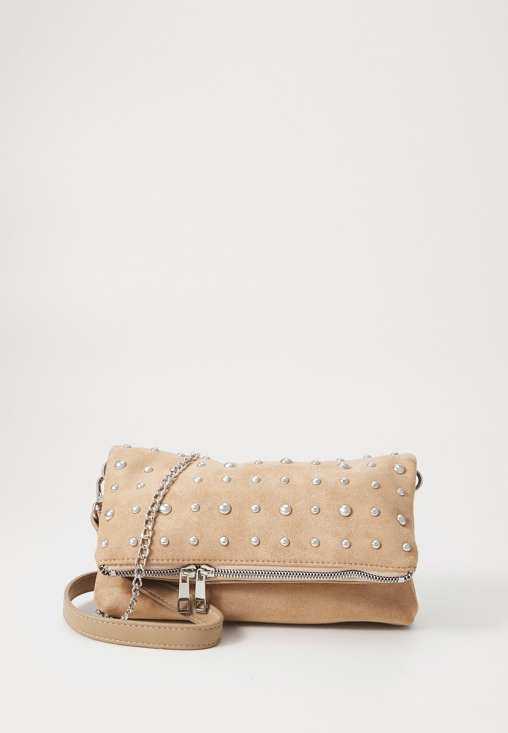 Клатч FAUX SUEDE STUDDED - Handbag Even&Odd by Zalando, бежевый
Клатч FAUX SUEDE STUDDED - Handbag Even&Odd by Zalando, бежевый