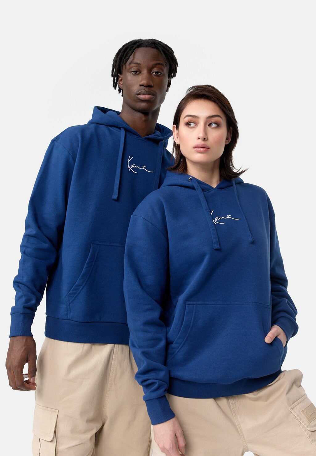 Толстовка SMALL SIGNATURE ESSENTIAL HOODIE UNISEX Karl Kani, синий
Толстовка SMALL SIGNATURE ESSENTIAL HOODIE UNISEX Karl Kani, синий