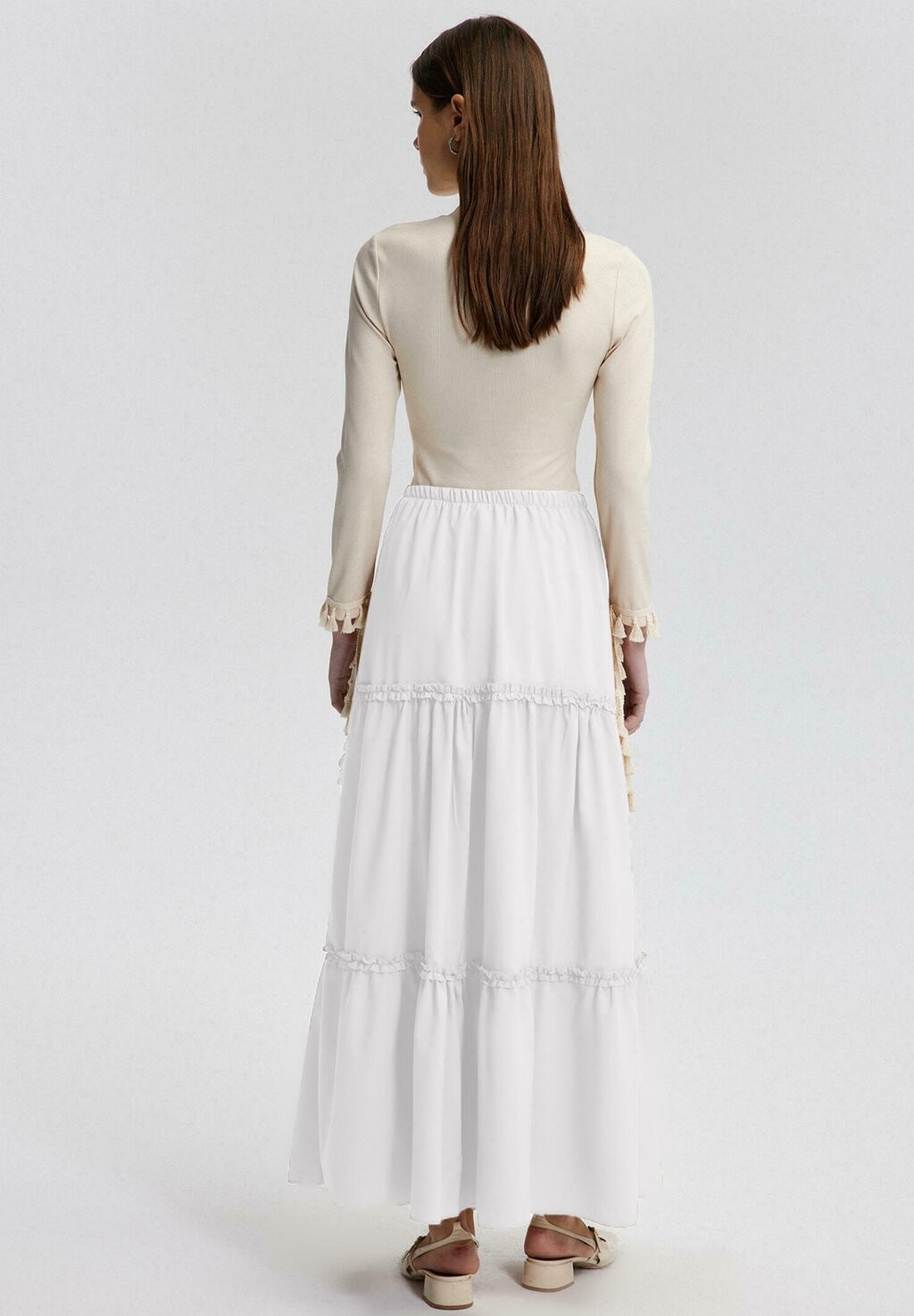 Юбка макси FRILL DETAILED Touché Privé, белый
Юбка макси FRILL DETAILED Touché Privé, белый