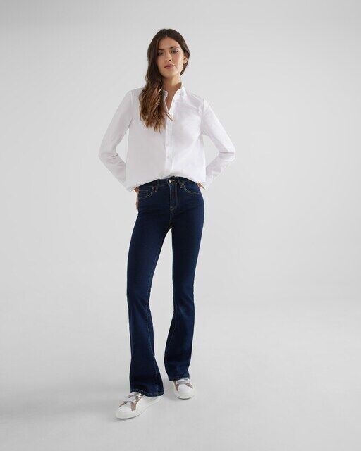 Женские прямые джинсы с пятью карманами Boocut Silbon, темно-синий
Женские прямые джинсы с пятью карманами Boocut Silbon, темно-синий