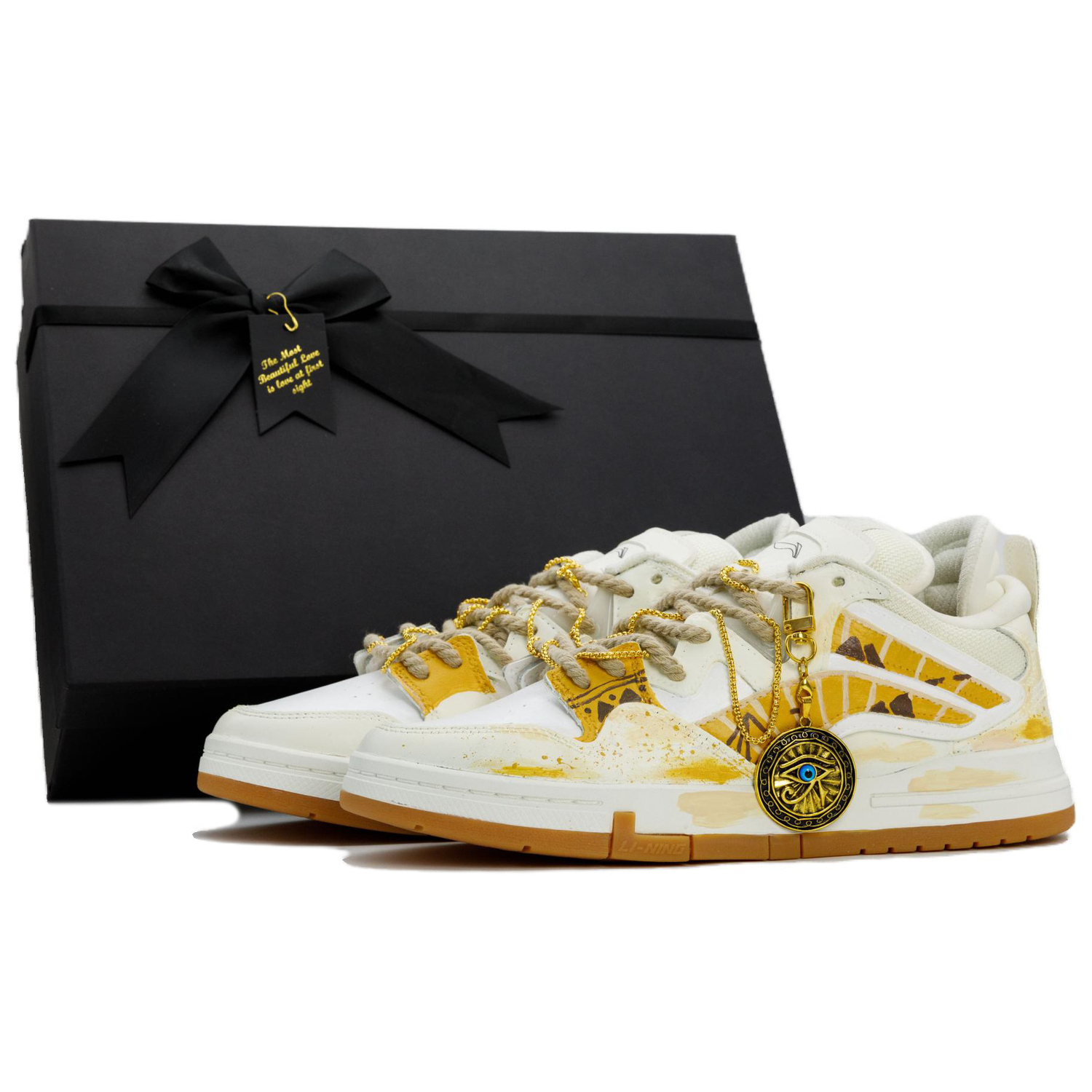 LINING ЛиНинг Вэй У Про Защита Против скольжения Амортизация Низкие Кроссовки для скейтбординга Унисекс Белый Желтый - Золотой Песок Глаз (Обсидиановая Коробка)
LINING ЛиНинг Вэй У Про Защита Против скольжения Амортизация Низкие Кроссовки для скейтбординга Унисекс Белый Желтый - Золотой Песок Глаз (Обсидиановая Коробка)