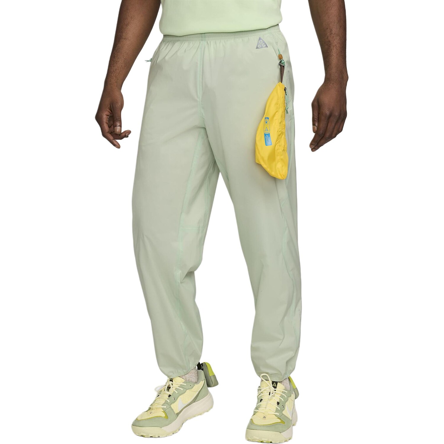 Трикотажные спортивные штаны мужские, цвет «паровой зеленый» Nike, зеленый
Трикотажные спортивные штаны мужские, цвет «паровой зеленый» Nike, зеленый