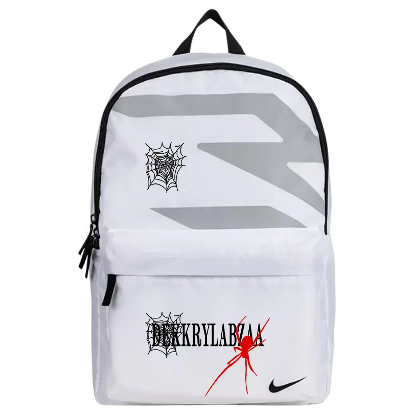 Nike Полиэстеровый рюкзак Regular Unisex White & Black & Gray
Nike Полиэстеровый рюкзак Regular Unisex White & Black & Gray