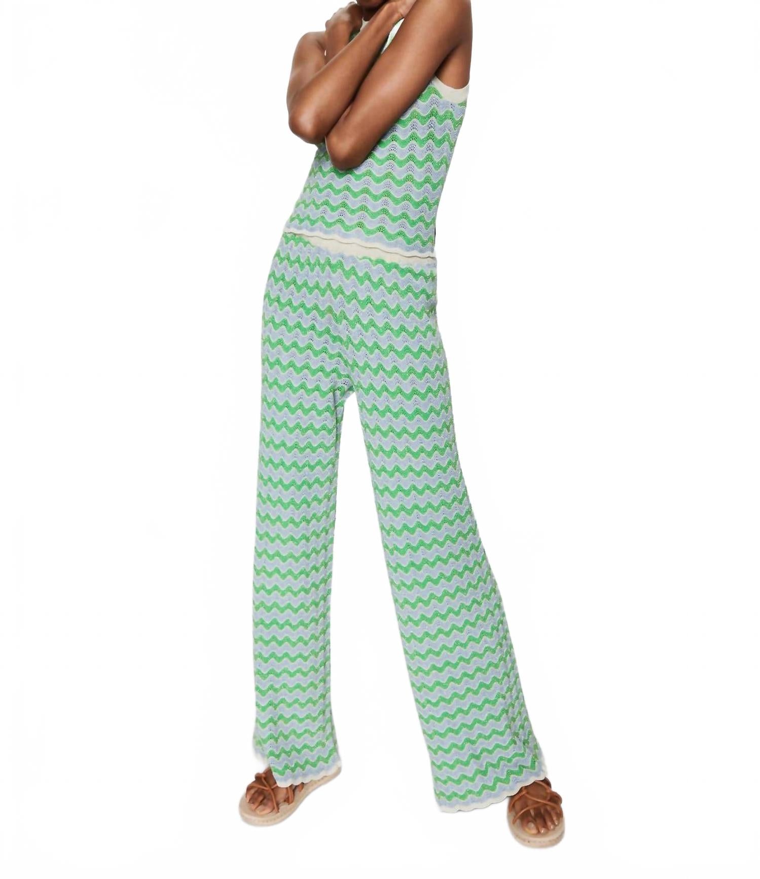 Волнистый комплект брюк в зеленом Why Dress
Волнистый комплект брюк в зеленом Why Dress