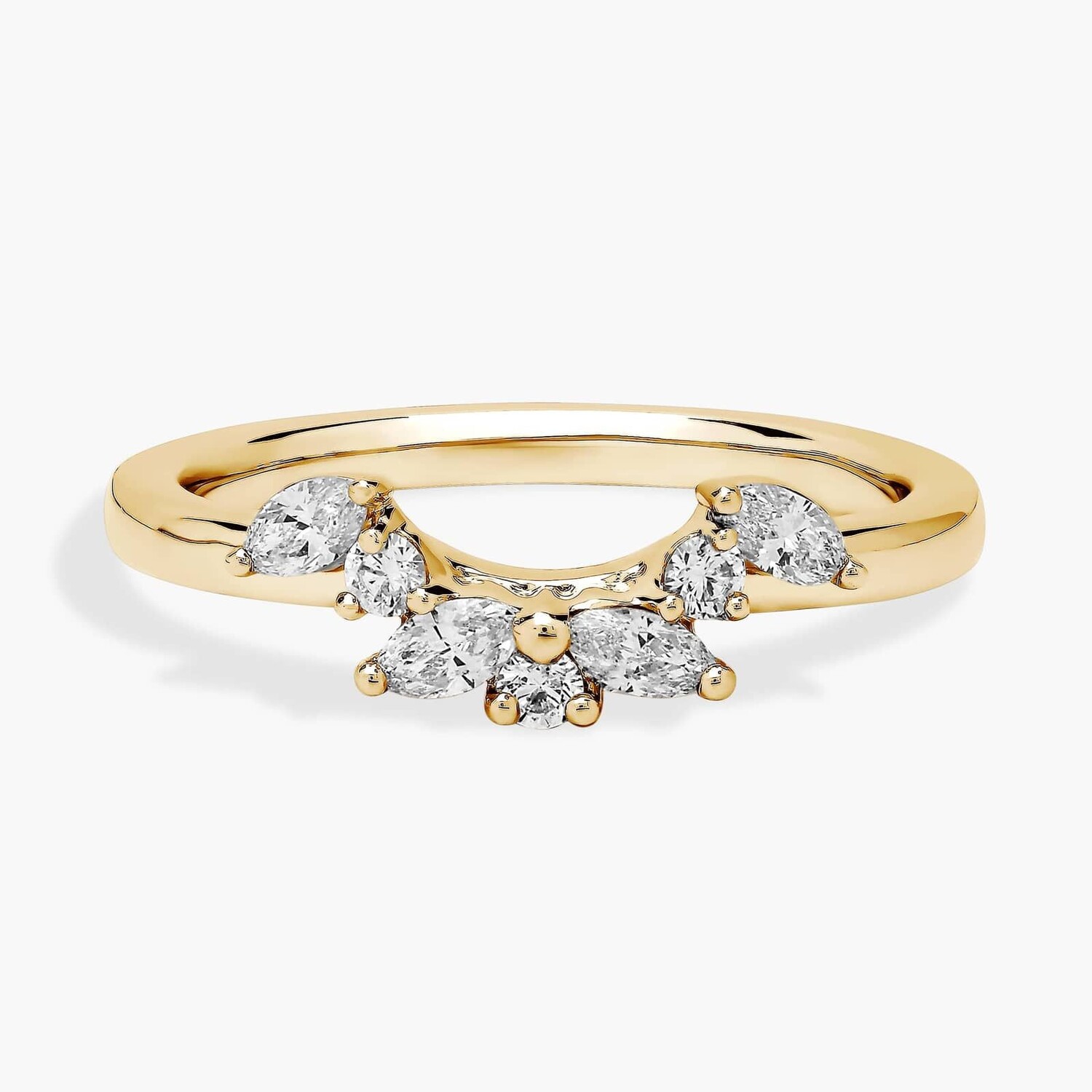 Романтичное кольцо с изогнутым полугало-бриллиантом огранки «маркиз» из 14-каратного желтого золота (1/3 карата). Blue Nile
Романтичное кольцо с изогнутым полугало-бриллиантом огранки «маркиз» из 14-каратного желтого золота (1/3 карата). Blue Nile