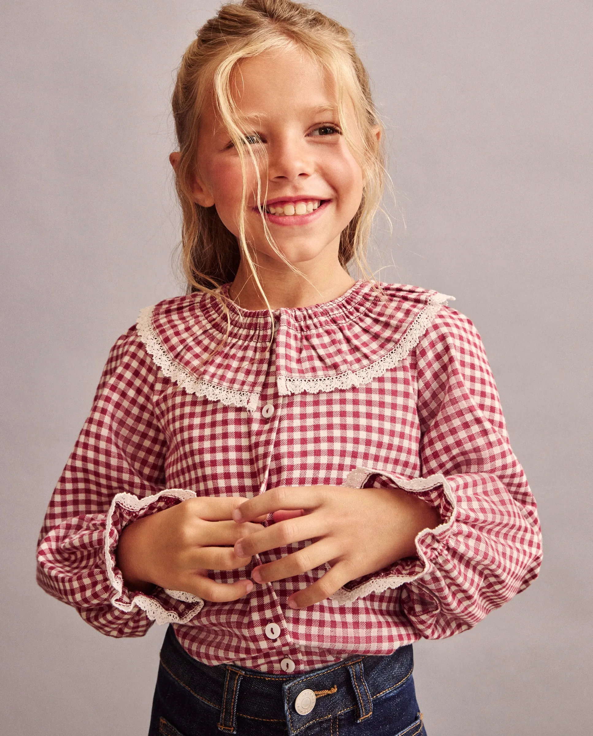 Блузка с длинными рукавами, круглым вырезом, кружевной отделкой и мелкой клеткой виши (5x5) для девочки Coconut El Corte Inglés, красный
Блузка с длинными рукавами, круглым вырезом, кружевной отделкой и мелкой клеткой виши (5x5) для девочки Coconut El Corte Inglés, красный