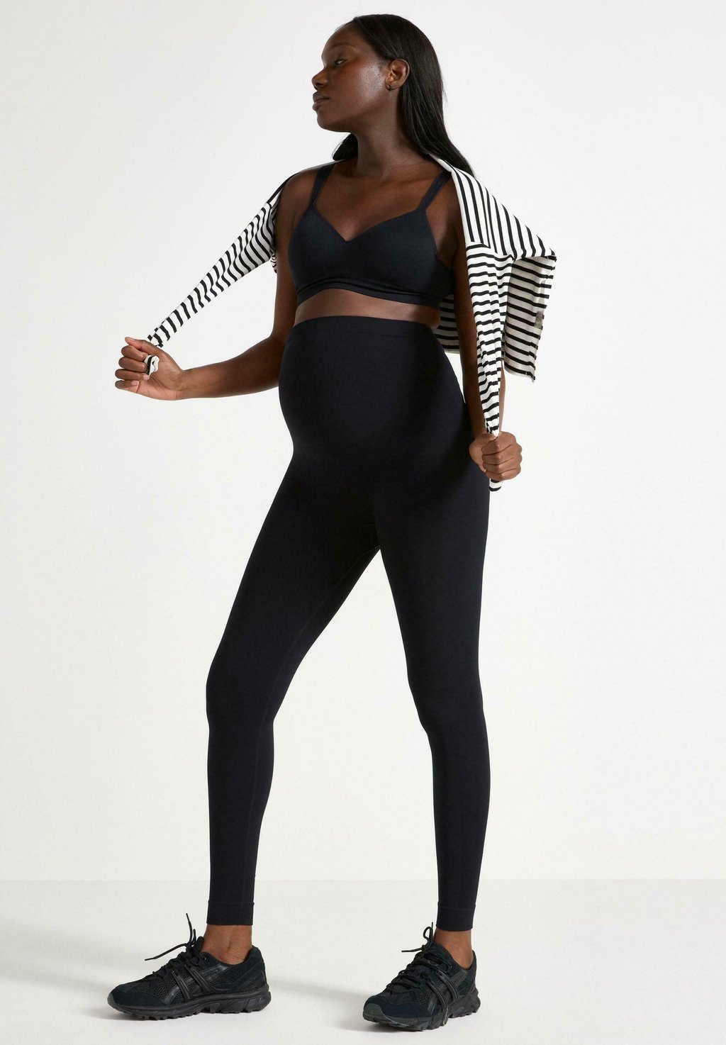 Леггинсы MOM Lindex, черный
Леггинсы MOM Lindex, черный