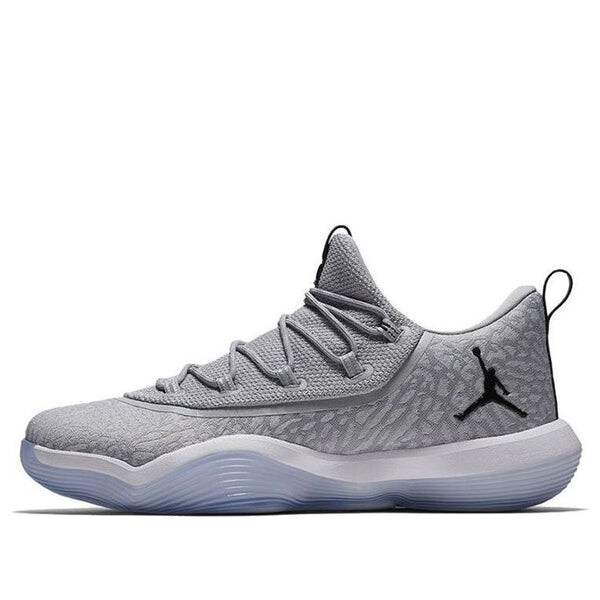 Кроссовки супер летают низко Air Jordan, серый
Кроссовки супер летают низко Air Jordan, серый