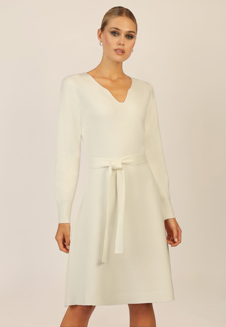 Платье Apart Jumper dress, Creme/White
Платье Apart Jumper dress, Creme/White
