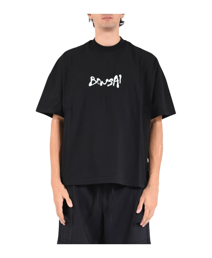 Хлопковая футболка с сезонным логотипом Bonsai, черный
Хлопковая футболка с сезонным логотипом Bonsai, черный