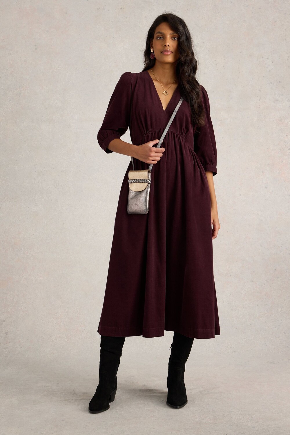 Платье Люси из вельвета White Stuff, фиолетовый
Платье Люси из вельвета White Stuff, фиолетовый