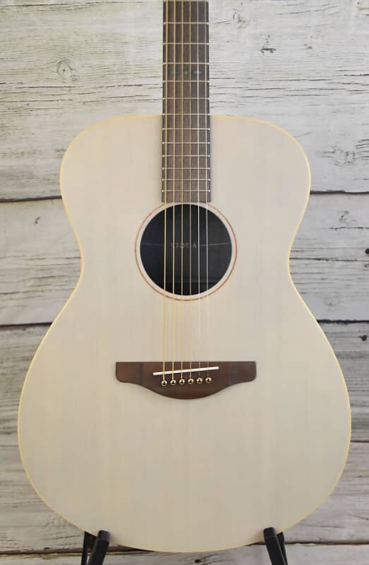 Акустическая гитара Yamaha Storia I Acoustic - Off-White
Акустическая гитара Yamaha Storia I Acoustic - Off-White