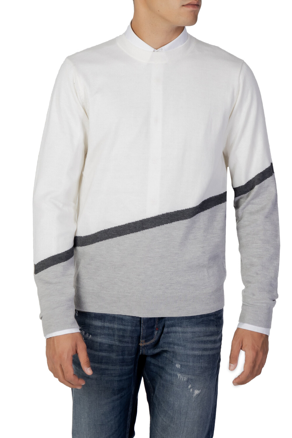 Джемпер Antony Morato с геометрическим рисунком, белый
Джемпер Antony Morato с геометрическим рисунком, белый