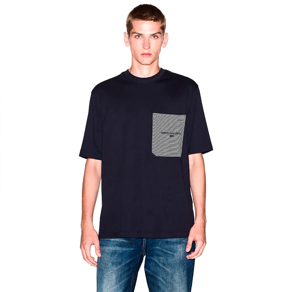 Футболка с коротким рукавом Armani Exchange XM001080_AF10361, черный
Футболка с коротким рукавом Armani Exchange XM001080_AF10361, черный