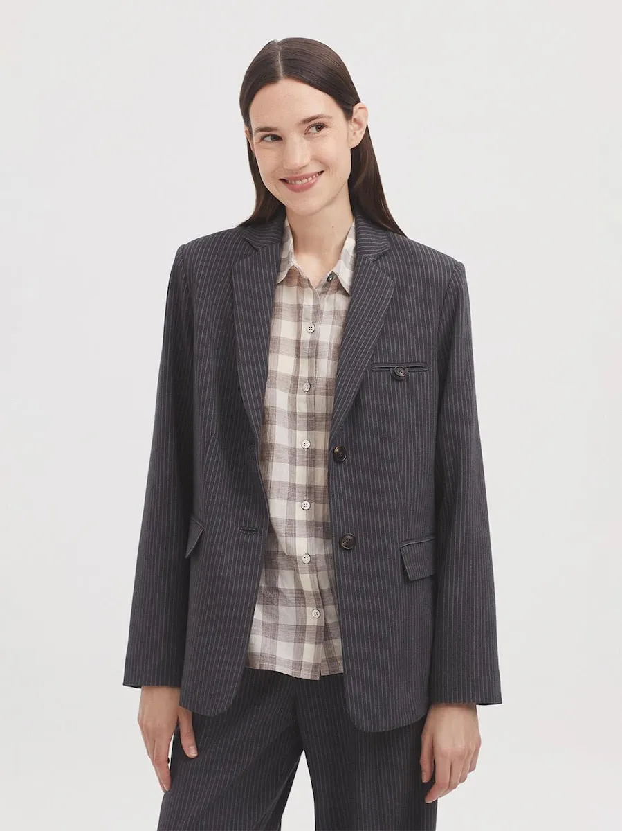 Женский блейзер в дипломатическую полоску с лацканами Nice Things, серый
Женский блейзер в дипломатическую полоску с лацканами Nice Things, серый