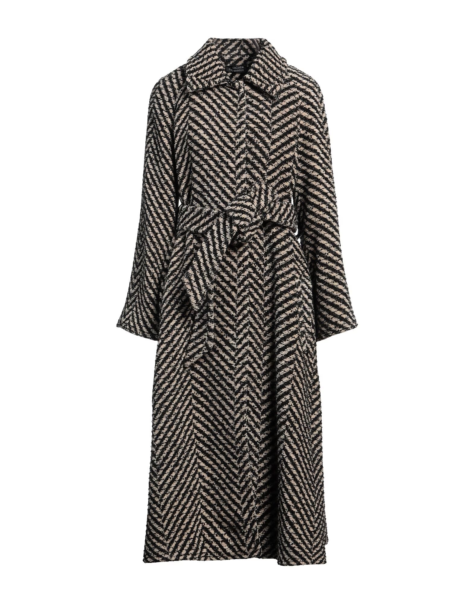 Пальто Gianluca Capannolo, черный
Пальто Gianluca Capannolo, черный