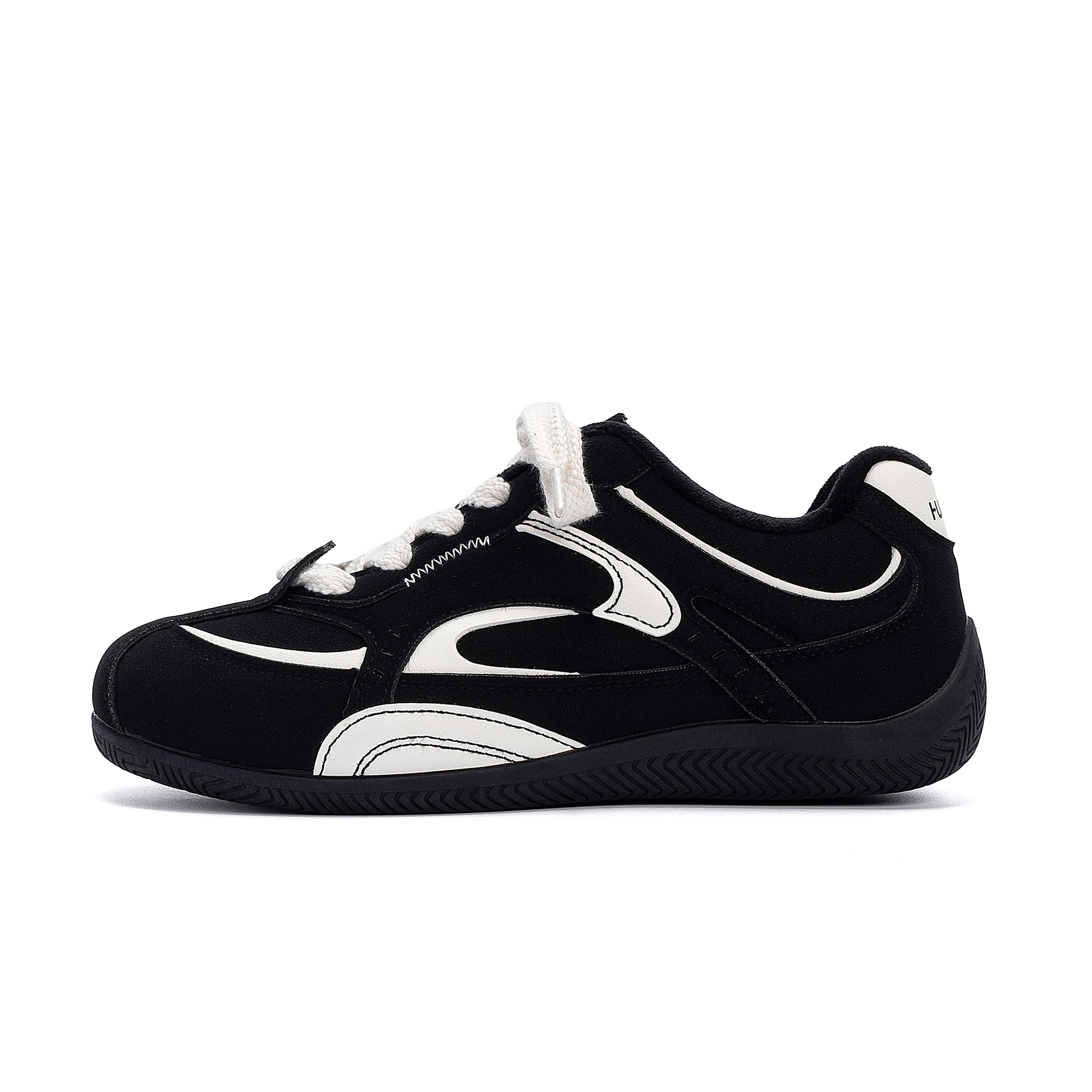 Покрытие: Легкие и дышащие низкие кроссовки для скейтбординга для мужчин HUANQIU, черный (fleece-lined)
Покрытие: Легкие и дышащие низкие кроссовки для скейтбординга для мужчин HUANQIU, черный (fleece-lined)