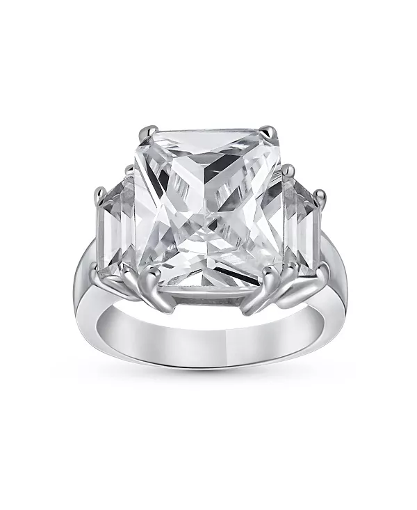 Коктейльное кольцо в стиле ар-деко с 8-каратным изумрудом из серебра 925 пробы с кубическими цирконами огранки «багет» Bling Jewelry, clear
Коктейльное кольцо в стиле ар-деко с 8-каратным изумрудом из серебра 925 пробы с кубическими цирконами огранки «багет» Bling Jewelry, clear