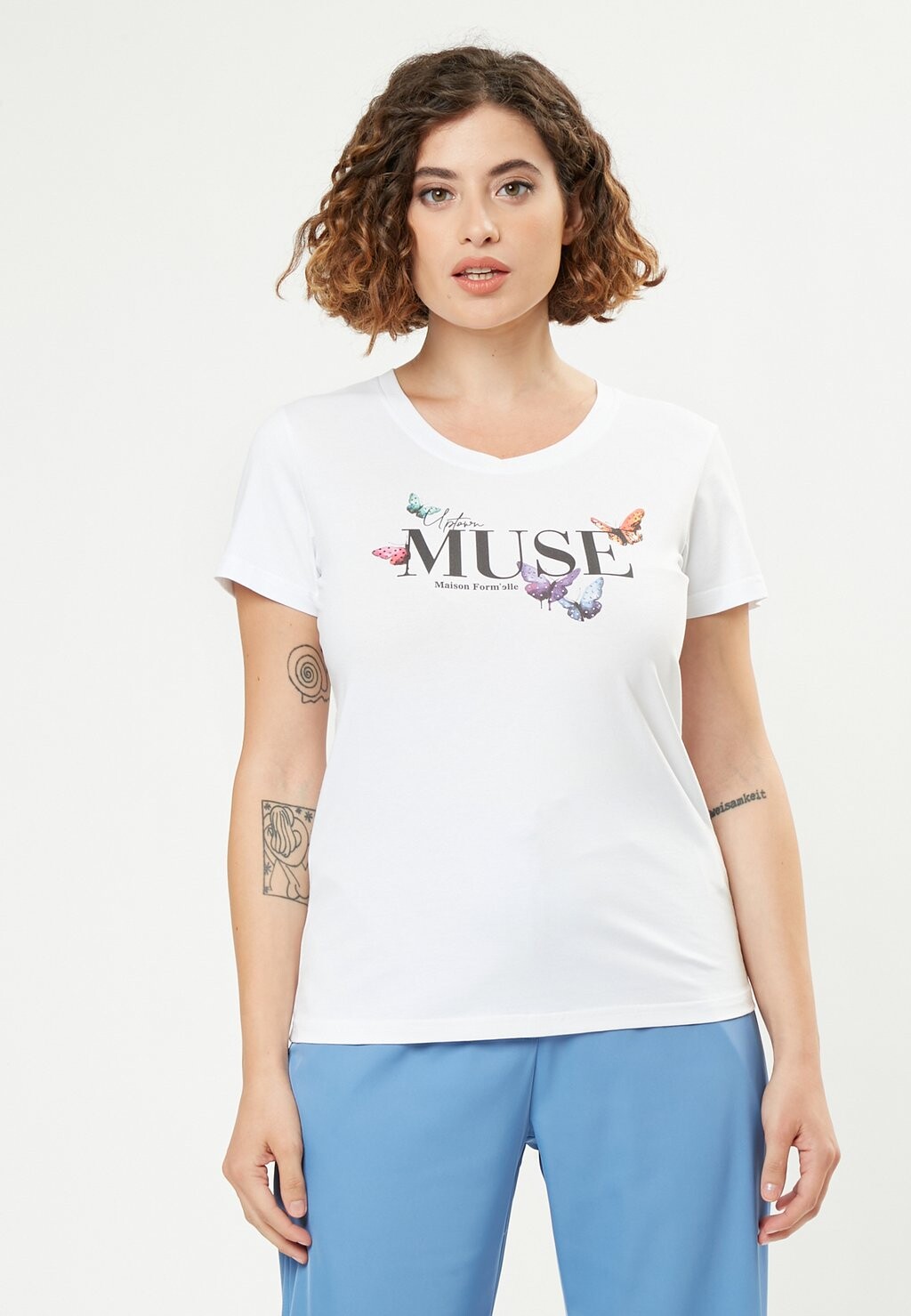 Футболка с принтом MUSE Maison Form'elle, белый 
Футболка с принтом MUSE Maison Form'elle, белый