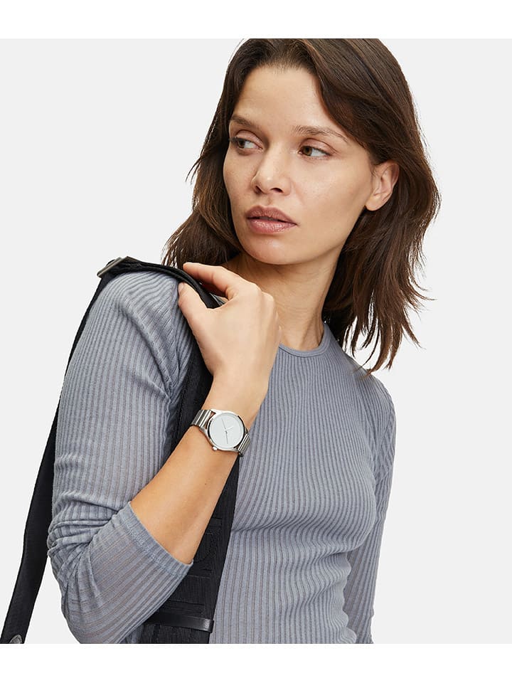 Liebeskind Кварцевые часы серебристого цвета
Liebeskind Кварцевые часы серебристого цвета