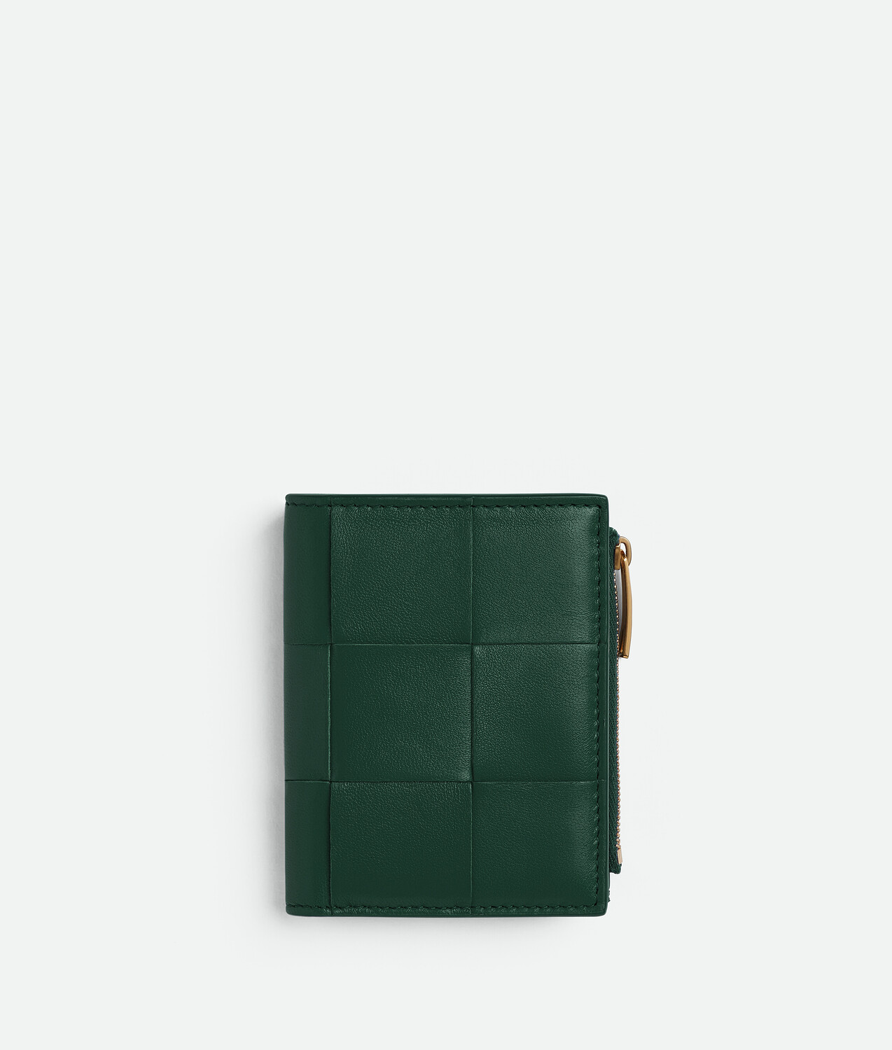 Маленький складной кошелек на молнии Bottega Veneta, изумрудно-зеленый
Маленький складной кошелек на молнии Bottega Veneta, изумрудно-зеленый