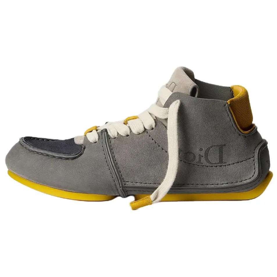 DIOR Ботинки Roadie мужские серые
DIOR Ботинки Roadie мужские серые