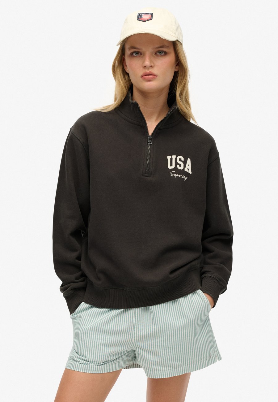 Толстовка Superdry & Co Sweatshirt, Charcoal/Dark Grey, Черный, Толстовка Superdry & Co Sweatshirt, Charcoal/Dark Grey
Толстовка Superdry & Co Sweatshirt, Charcoal/Dark Grey, Черный, Толстовка Superdry & Co Sweatshirt, Charcoal/Dark Grey