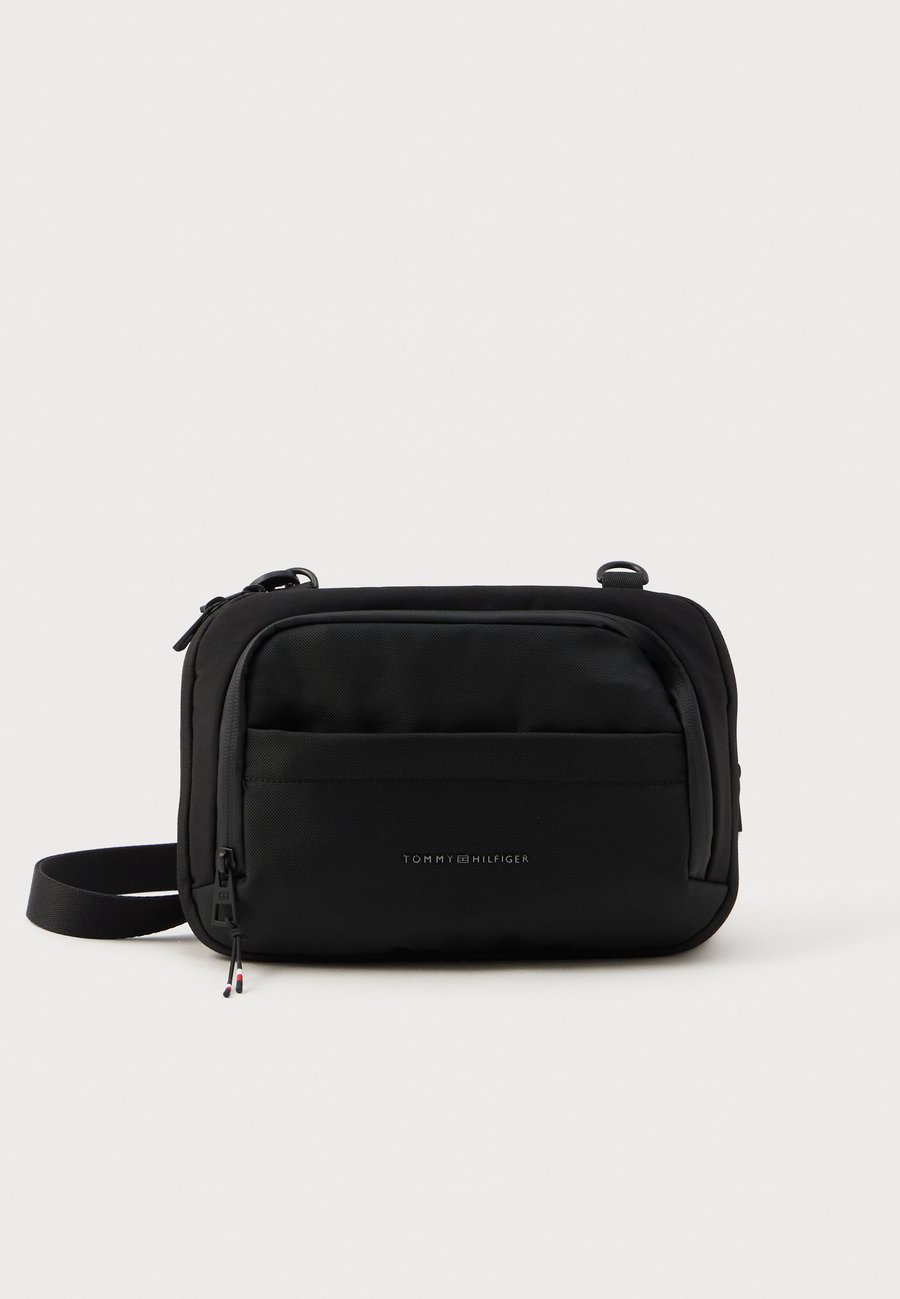 Сумка кросс-боди Tommy Hilfiger TRAVEL PACKABLE BACKPACK, Black
Сумка кросс-боди Tommy Hilfiger TRAVEL PACKABLE BACKPACK, Black