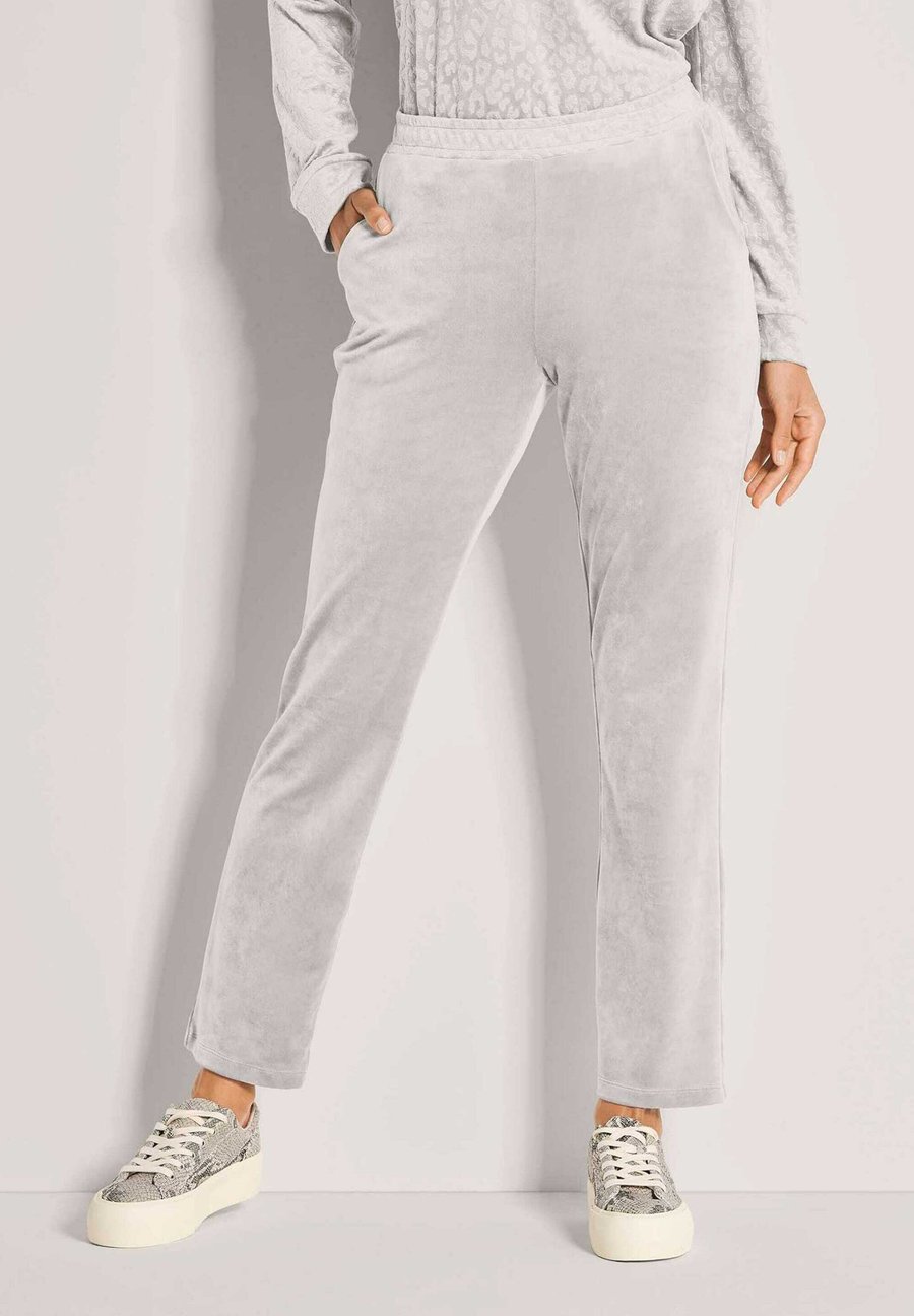 Брюки MADELEINE Trousers, Pearl White/White
Брюки MADELEINE Trousers, Pearl White/White