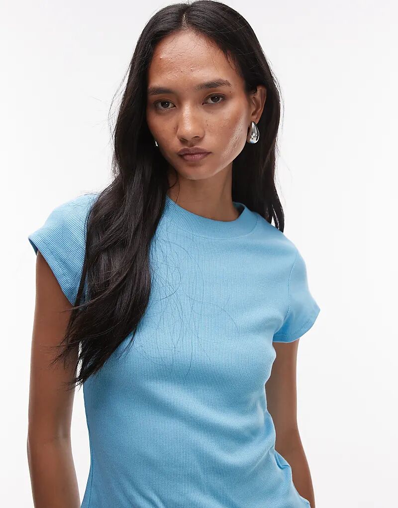 Футболка Topshop из трикотажа в рубчик с закругленным краем белого цвета
Футболка Topshop из трикотажа в рубчик с закругленным краем белого цвета