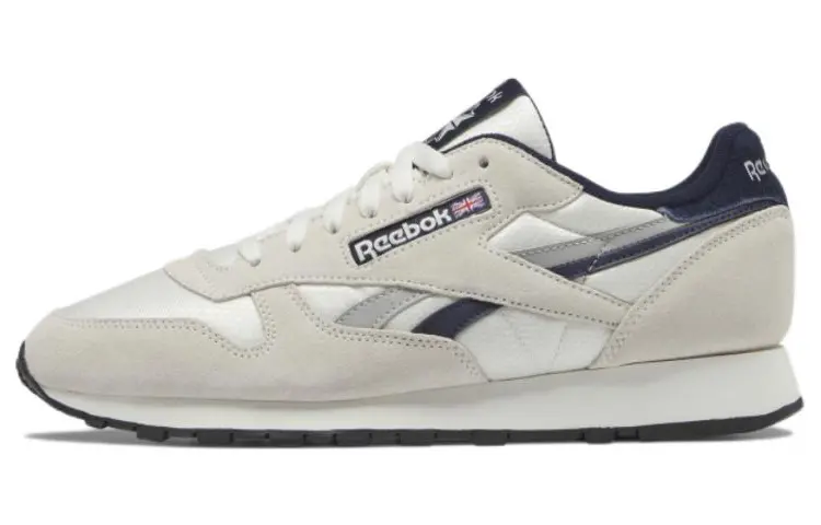 Reebok Classic Кожаные кроссовки унисекс
Reebok Classic Кожаные кроссовки унисекс