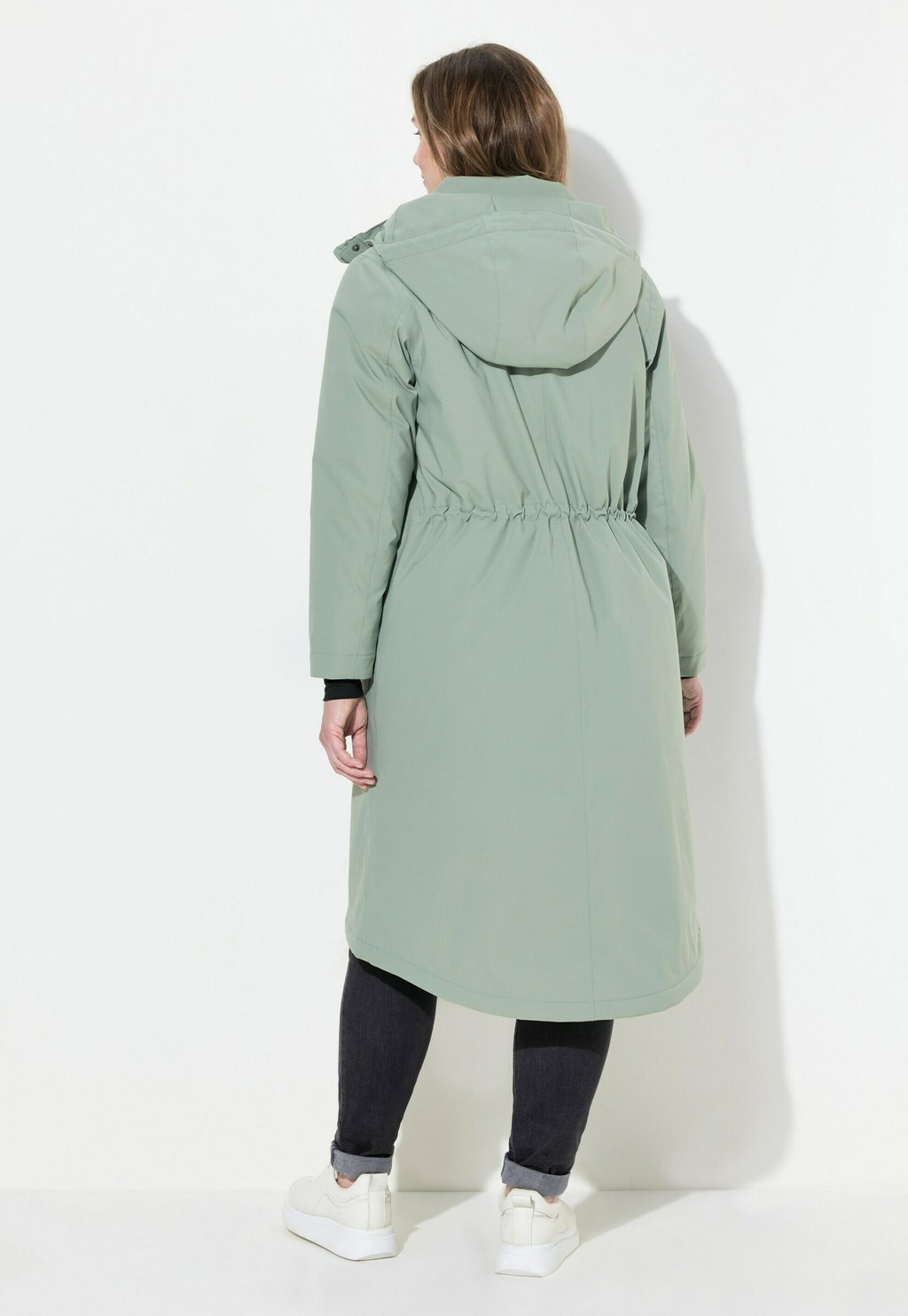 Зимнее пальто LAURASØN, оливковый
Зимнее пальто LAURASØN, оливковый