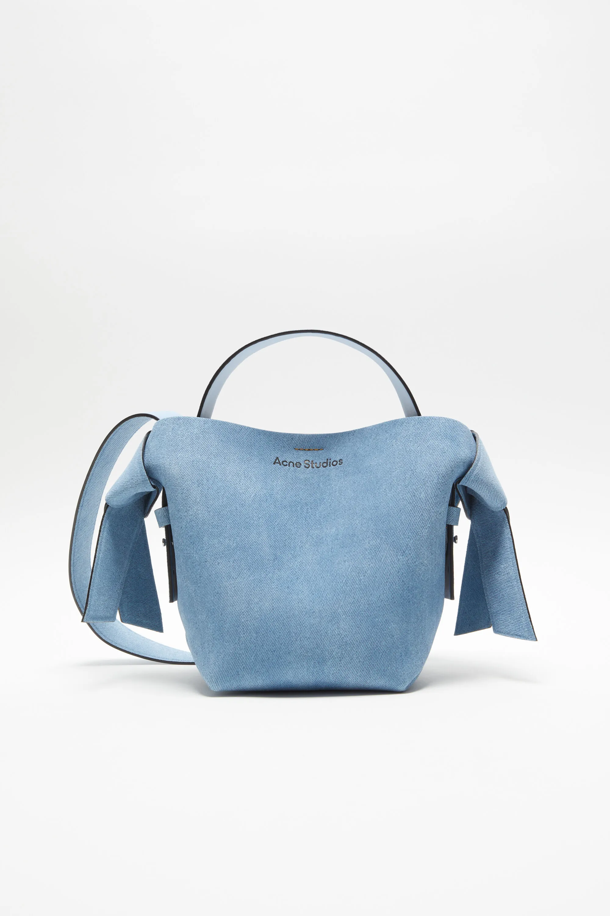 Мини сумка через плечо Musubi Acne Studios, голубой, Синий, Мини сумка через плечо Musubi Acne Studios, голубой
Мини сумка через плечо Musubi Acne Studios, голубой, Синий, Мини сумка через плечо Musubi Acne Studios, голубой