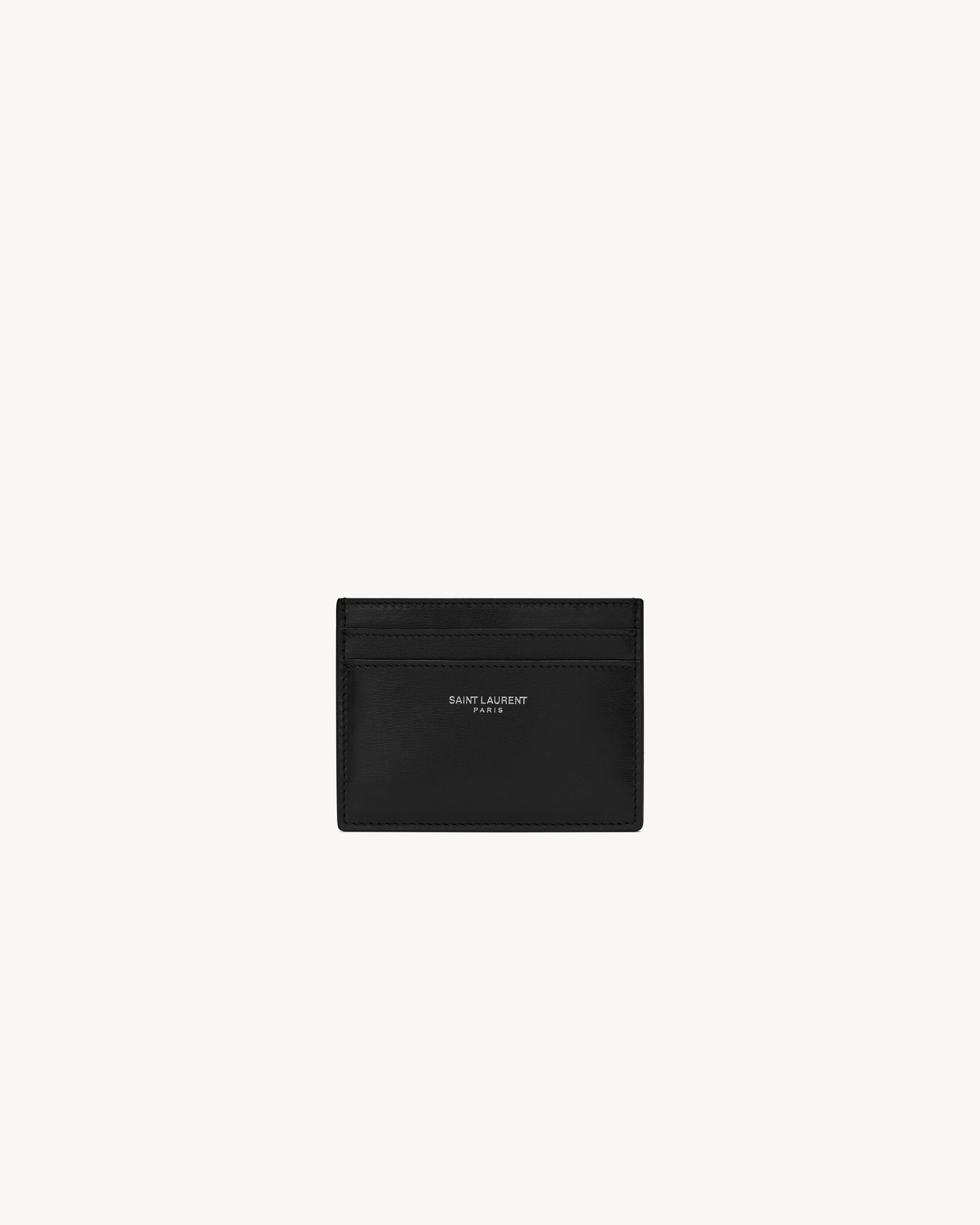 Кредитница Saint Laurent Paris из гладкой кожи, черный
Кредитница Saint Laurent Paris из гладкой кожи, черный