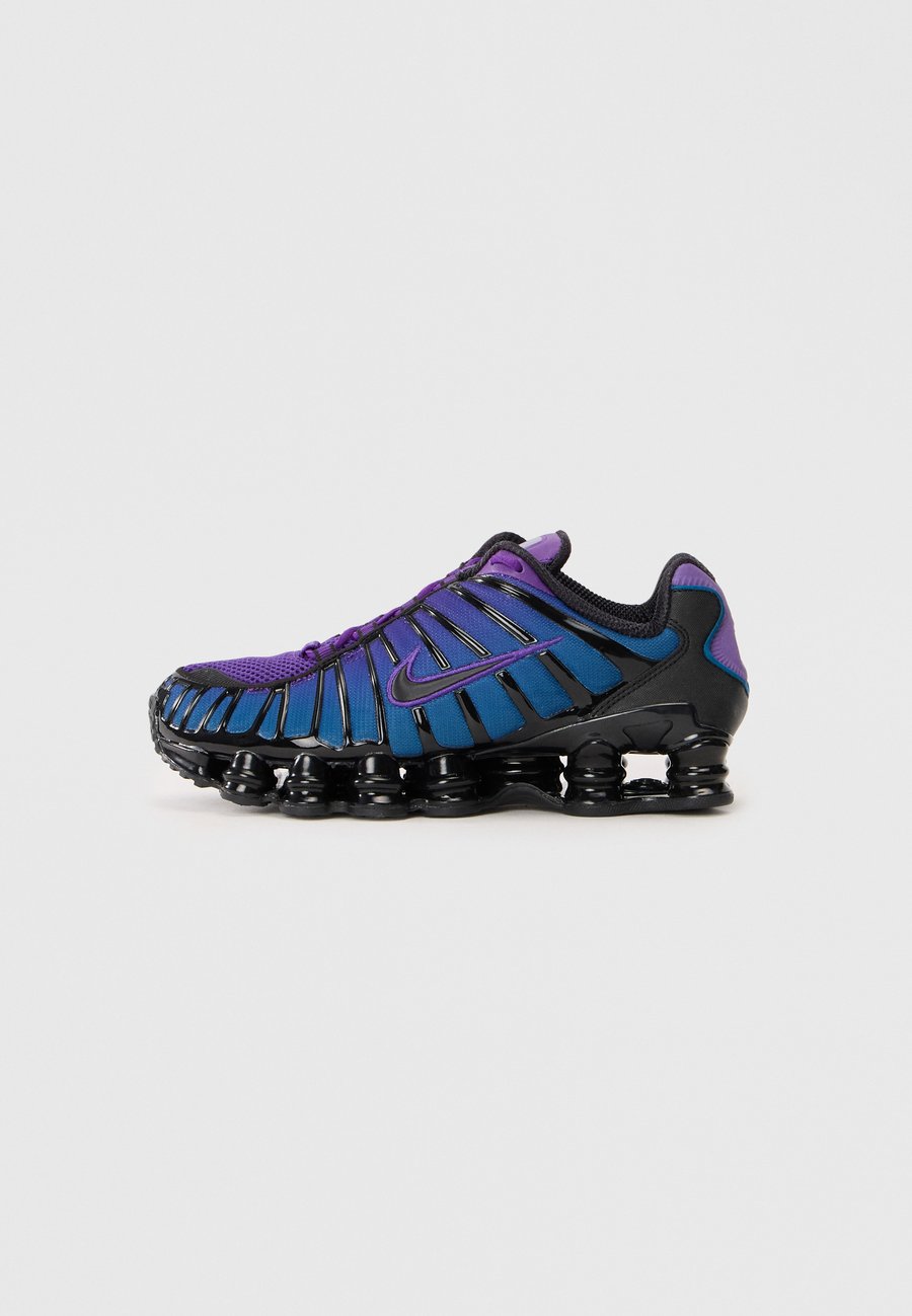 Кроссовки Nike Sportswear SHOX TL, Voltage Purple/Black/Blue Force/Purple
Кроссовки Nike Sportswear SHOX TL, Voltage Purple/Black/Blue Force/Purple