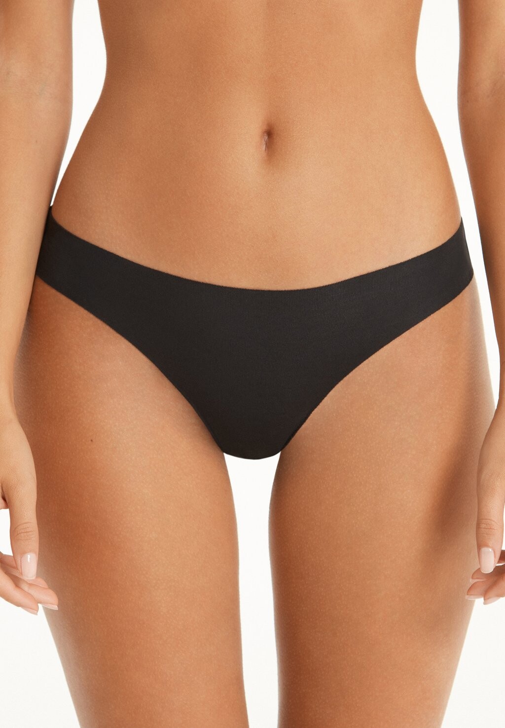 Стринги BRAZILIAN SEAMLESS Tezenis, черный
Стринги BRAZILIAN SEAMLESS Tezenis, черный