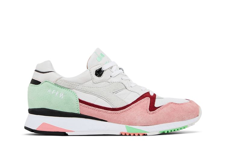 Кроссовки AFEW x V7000 'Highly Addictive' Special Box, белый
Кроссовки AFEW x V7000 'Highly Addictive' Special Box, белый